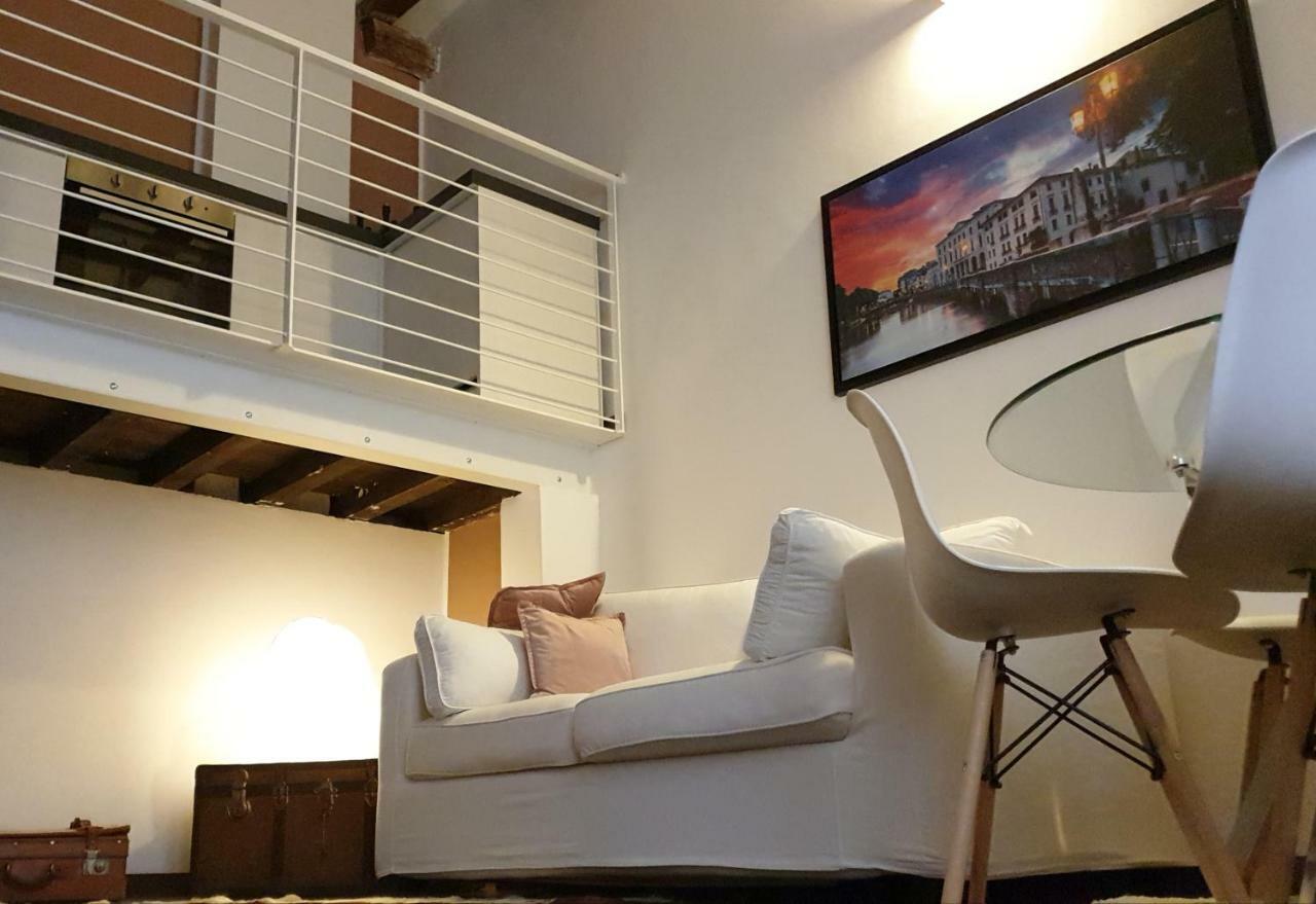 La Petite Maison เตรวิโซ ภายนอก รูปภาพ