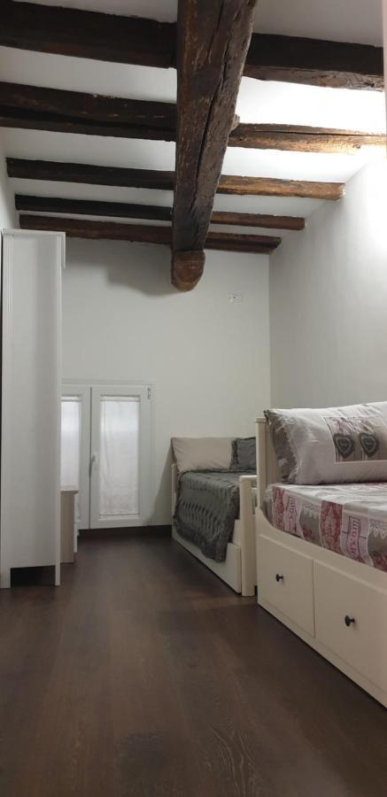 La Petite Maison เตรวิโซ ภายนอก รูปภาพ